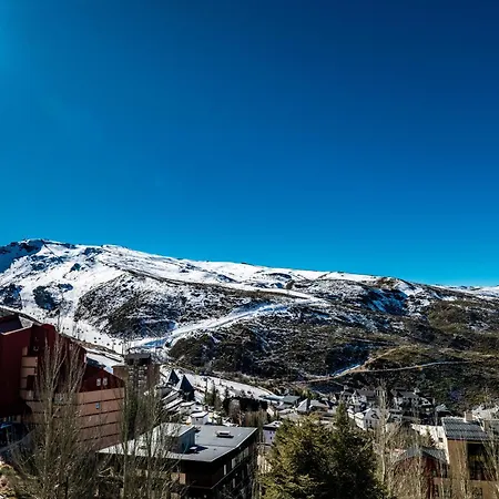 Apartment Luxury Refurnished With Private Parking Close To Slopes Sierra Nevada