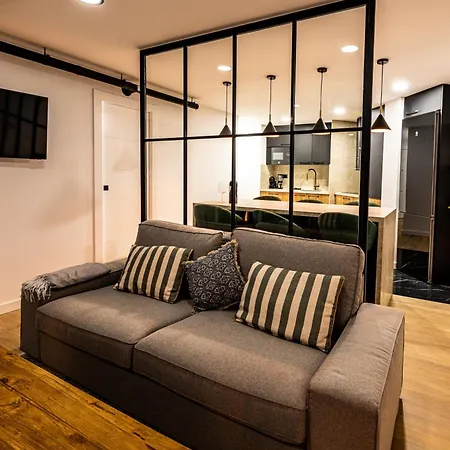 Luxury Refurnished With Private Parking Close To Slopes Apartman Sierra Nevada