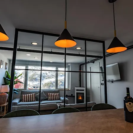Апартаменты Luxury Refurnished With Private Parking Close To Slopes Сьерра-Невада