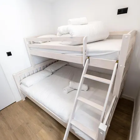 Luxury Refurnished With Private Parking Close To Slopes Apartman Sierra Nevada