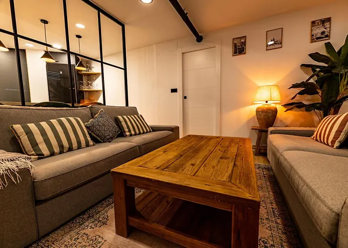 Апартаменти Luxury Refurnished With Private Parking Close To Slopes Сьєрра-Невада